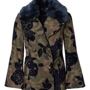 NWT Banana Republic Camouflage Peacoat Jacket Faux Fur Trim XS